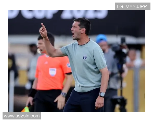 左右脚的绝妙平衡:比塞克的意甲射门艺术,5比6的秘密